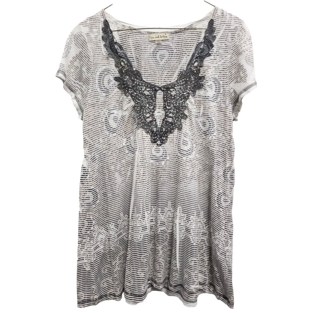 Live and Let Live Womens BOHO Tunic Top Large‎ Gray Striped Embellished Lace